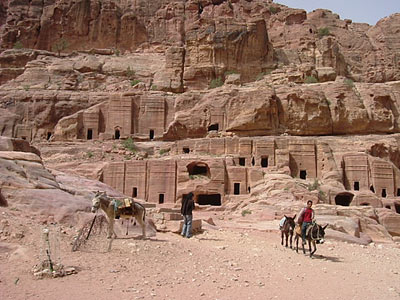 Rue des fa&ccedil;ades